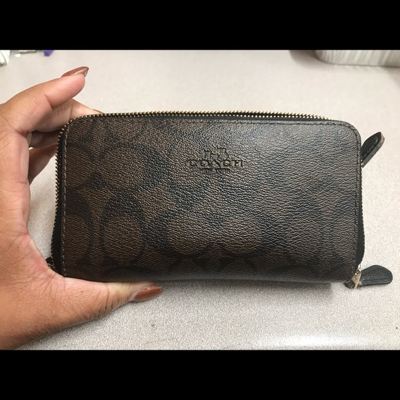 Authentic Coach Purse and Wallet sold together $60 - Picture 6 of 7